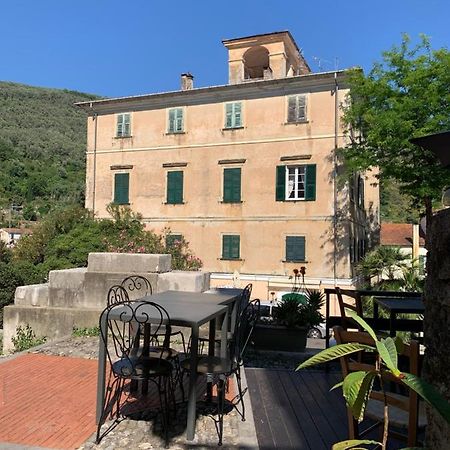 Bed and Breakfast Bb Palazzo Doria à Dolcedo Extérieur photo