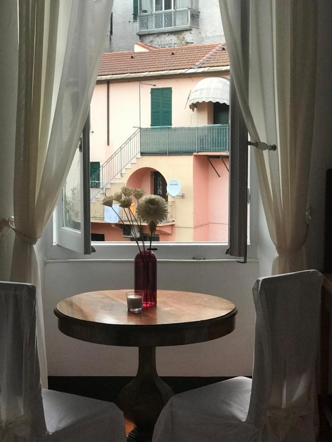 Bed and Breakfast Bb Palazzo Doria à Dolcedo Extérieur photo
